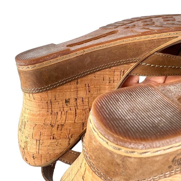 TIMBERLAND Maeslin Buckle Leather Cork Heel Wedge Sandal Womens Size 9 - Picture 12 of 16